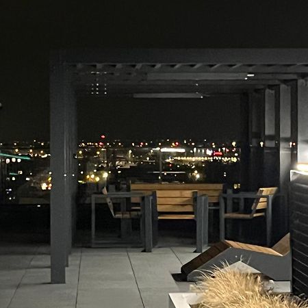 Warsaw Airport Wyscigi - City And Green View Apartment With Underground Garage Buitenkant foto