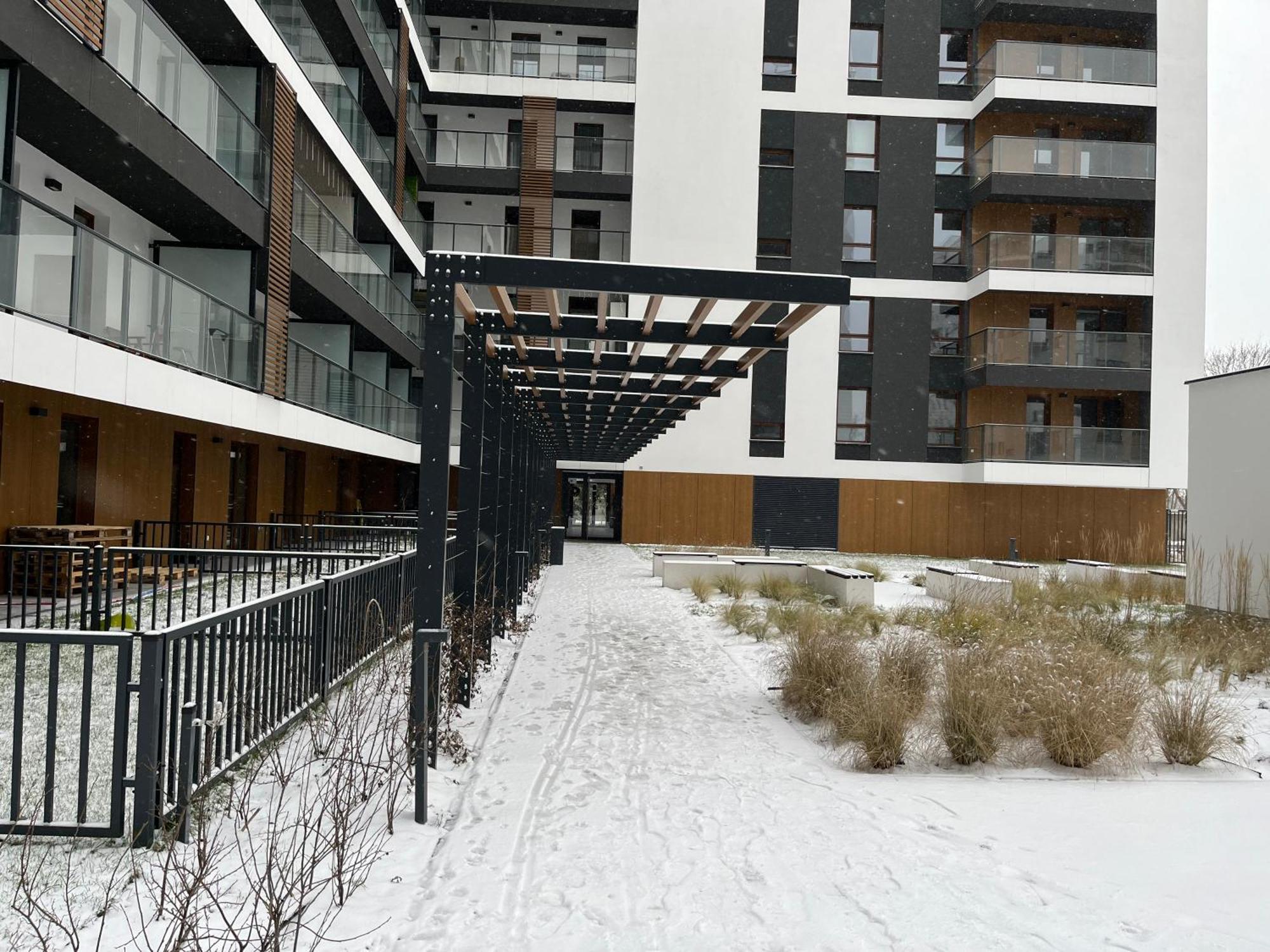 Warsaw Airport Wyscigi - City And Green View Apartment With Underground Garage Buitenkant foto